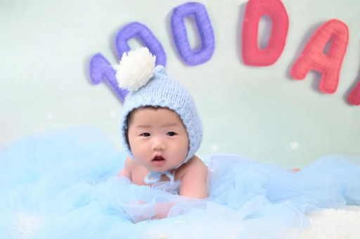 西双版纳宝宝脚有点内翻